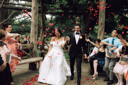 5 TIPS on how to create a unique wedding experience: 